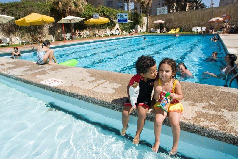 Galil Hotel เนทันยา ภายนอก รูปภาพ
